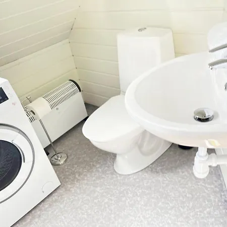 Heavenly Hideaway - Ap 17 *